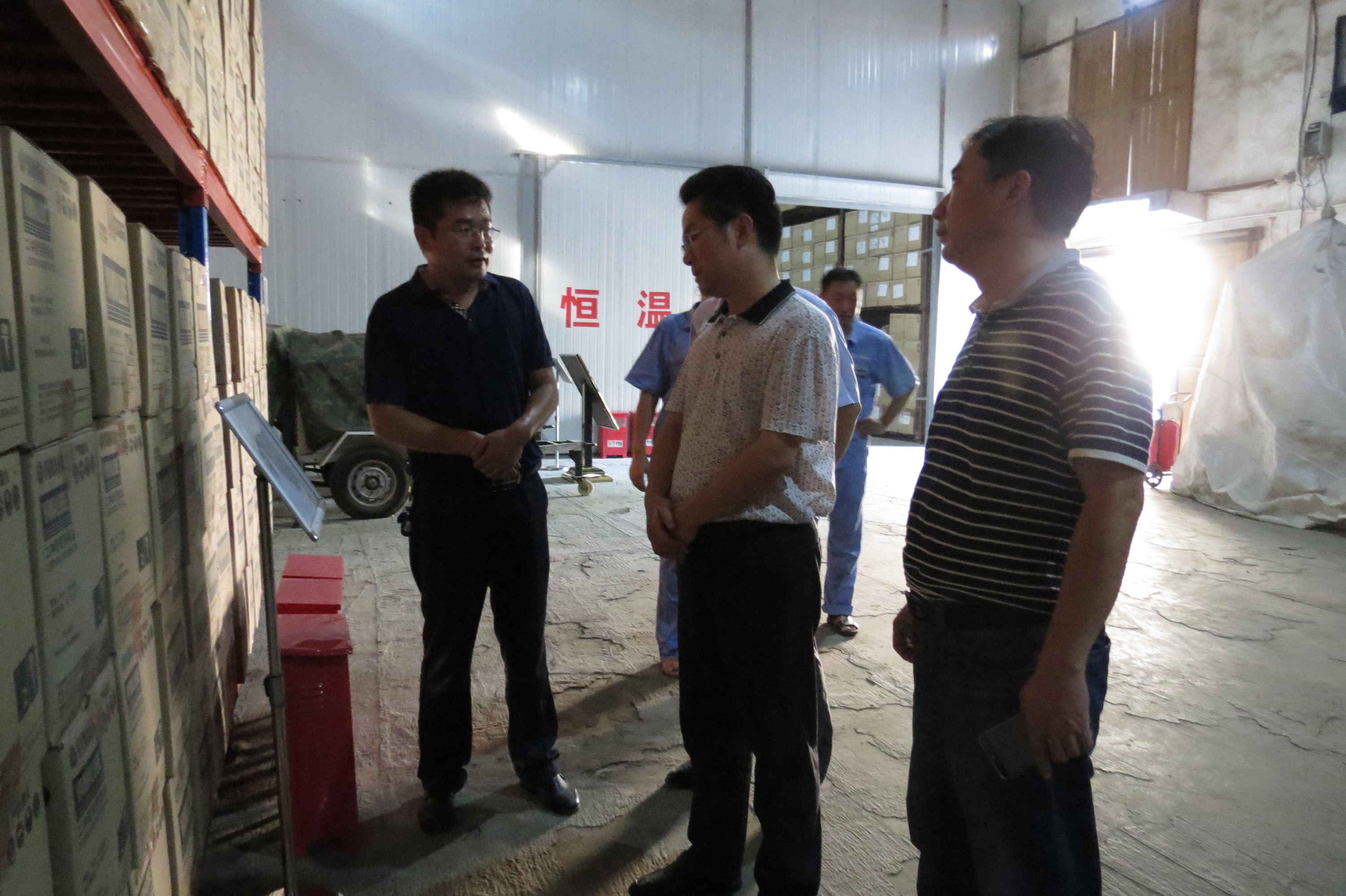 国家防汛抗旱总指挥部办公室副主任王章立一行 赴中央防汛抗旱物资南昌仓库检查工作